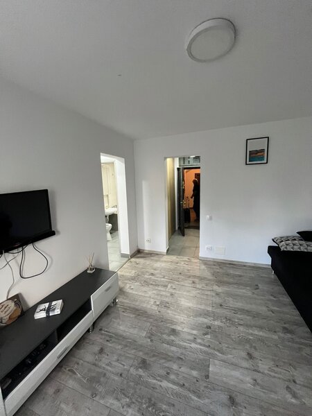 Oltenitei, Big Berceni metrou